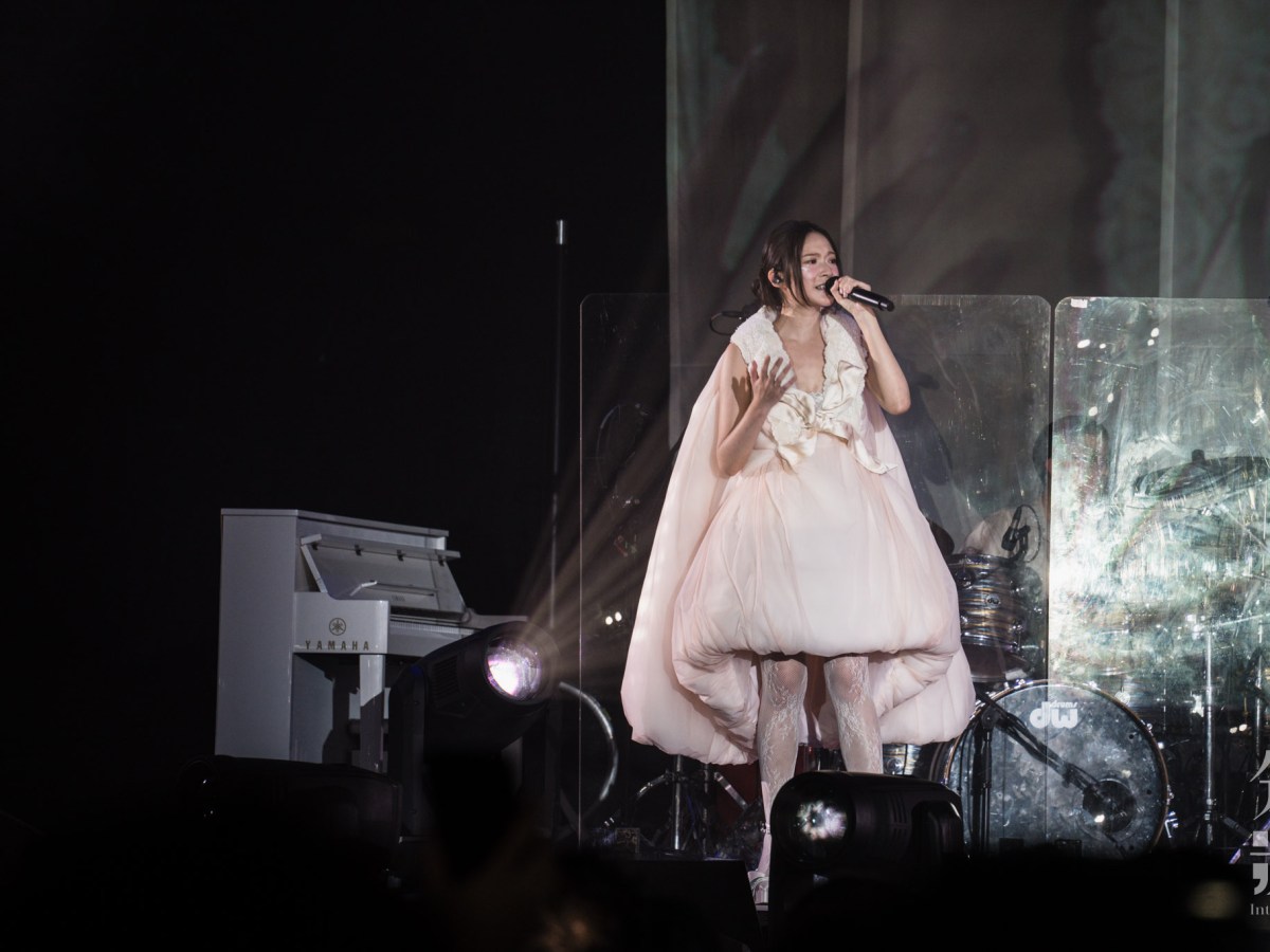 【圖輯】雲浩影首場個人演唱會 — 在雲層之中，尋回真正的自己